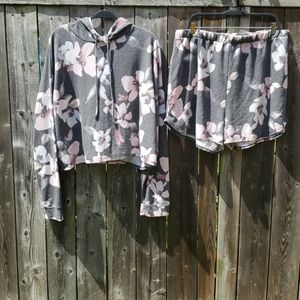 Fashion Nova Floral Sweater and Short Set